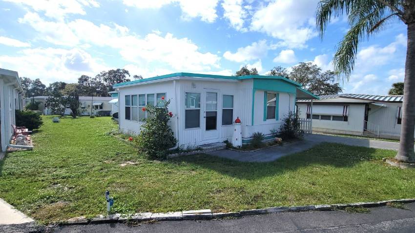 80 Juniper Drive East a Dundee, FL Mobile or Manufactured Home for Sale